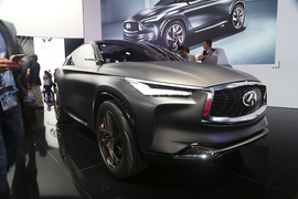   英菲尼迪QX Sport 巴黎车展实拍