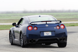   2012款日产GT-R