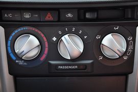   2011款长城炫丽CROSS 1.3L MT