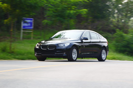   2010款宝马5系GT 535i 领先型试驾实拍