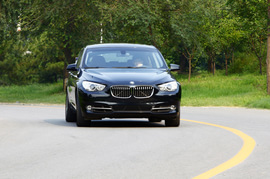   2010款宝马5系GT 535i 领先型试驾实拍