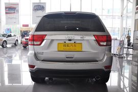 2011款Jeep吉普大切诺基 3.6L豪华版