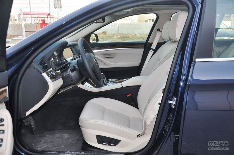 【 宝马5系旅行车图片】_珍珠贝白色真皮内饰_内饰_搜狐汽车网