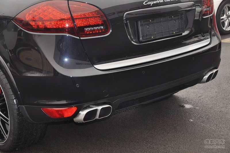 卡宴turbo与卡宴s舒适性 1990330.jpg