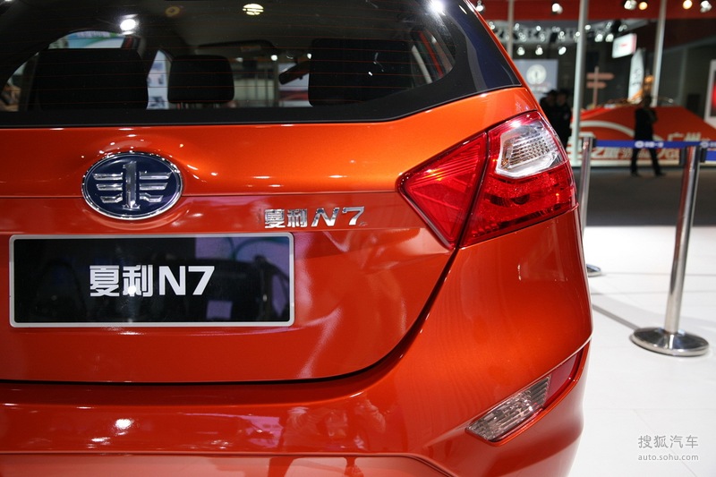 夏利n7广州车展实拍
