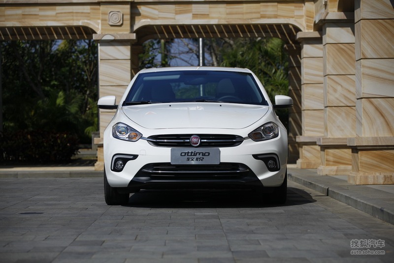 2014款广汽菲亚特致悦试驾