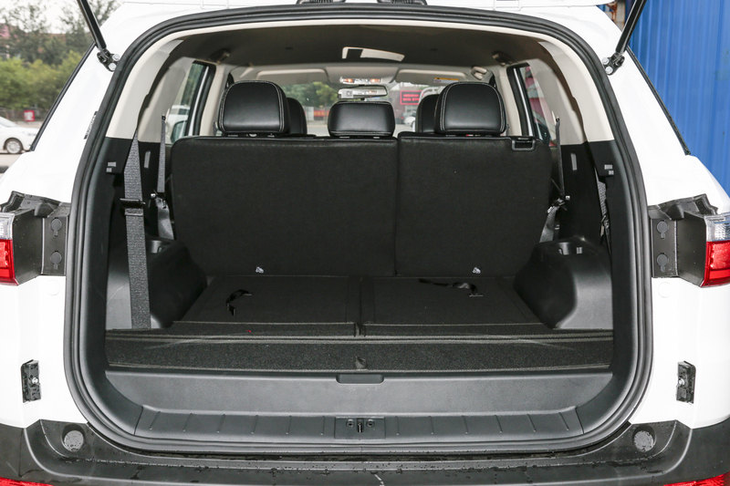 2018款东风风光s56018l手动都市型行李箱提示支持键盘翻页左右