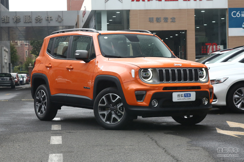 2019款jeep自由侠220t自动四驱精英型
