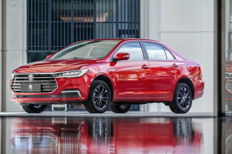 【 比亚迪秦图片】_赤帝红_外观_搜狐汽车网