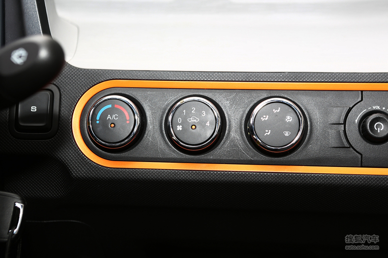 【 五菱宏光mini ev图片】_2020款 悦享款 _黑色/灰色_内饰_搜狐汽车