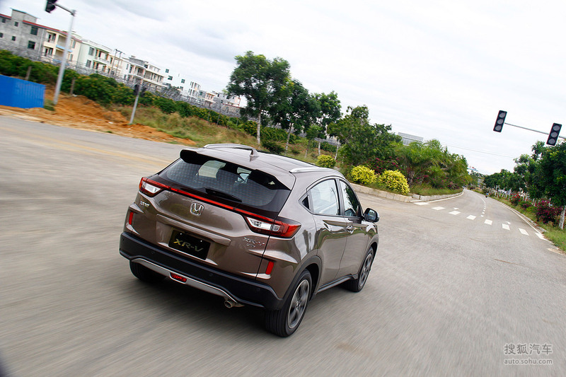 【 本田xr-v图片】_东风本田xr-v 1.8l vti cvt豪华版试驾_搜狐汽车网