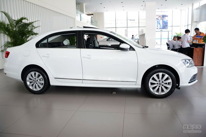 图库 大众 一汽-大众 速腾 4s店报价:          8.18-18.