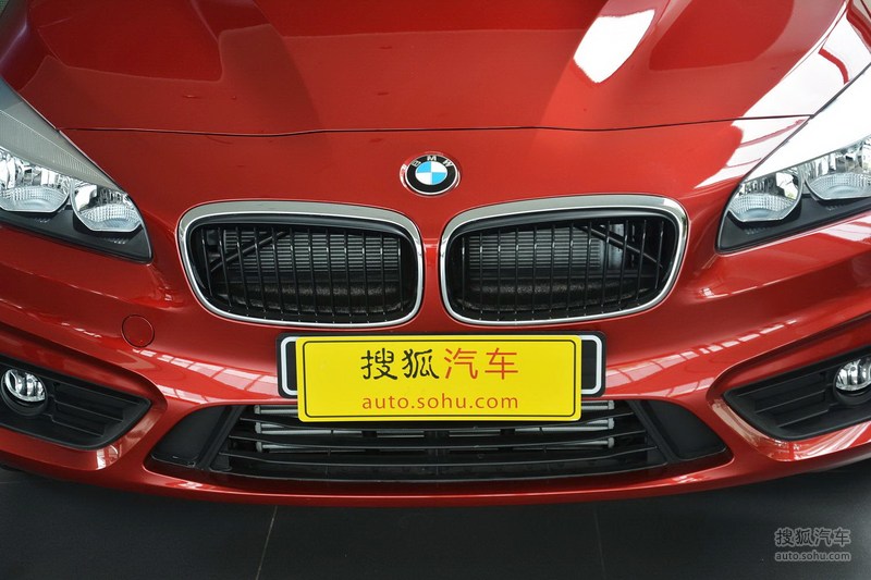 旅行车大全视频 5162450.jpg