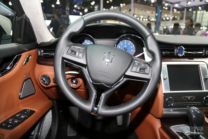 【 玛莎拉蒂总裁图片】_2017款 3.8t gts_黑/棕色_内饰_搜狐汽车网