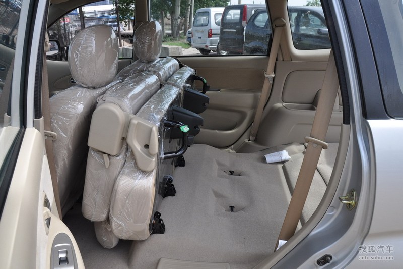 【 一汽森雅m80图片】_内饰_搜狐汽车网