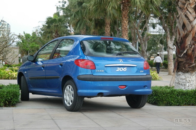 试驾东风标致206     提示:支持键盘翻页 &larr;左 右&rarr