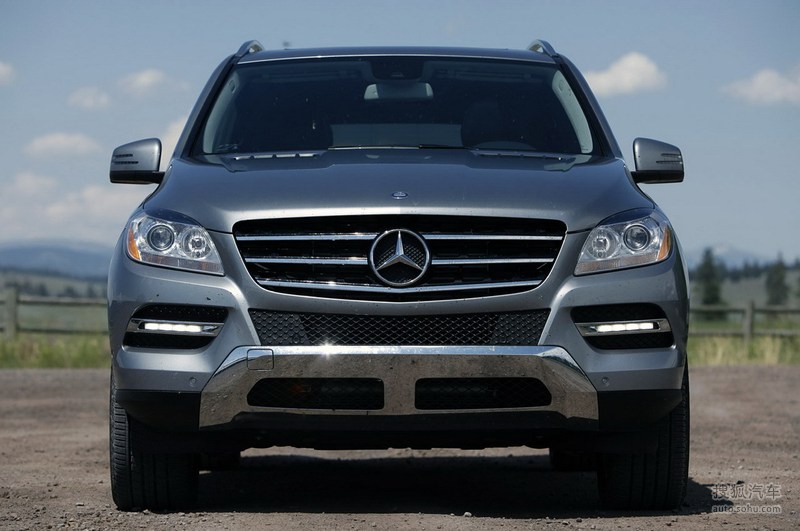 2012款奔驰ml350 bluetec 4matic实拍