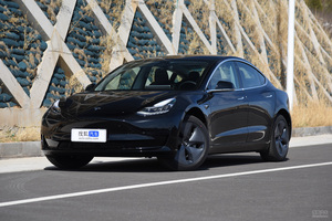 特斯拉Model 3