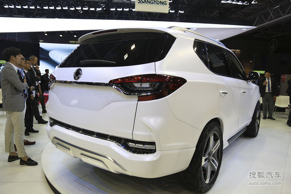 【双龙liv-2概念车】