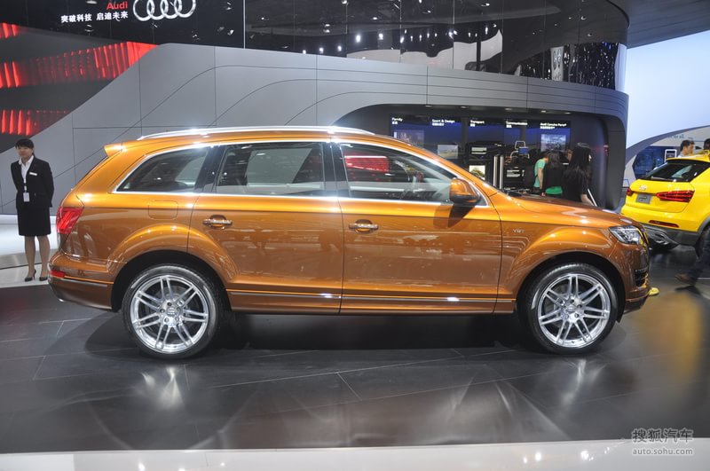 奥迪进口奥迪q7奥迪q7北京车展实拍