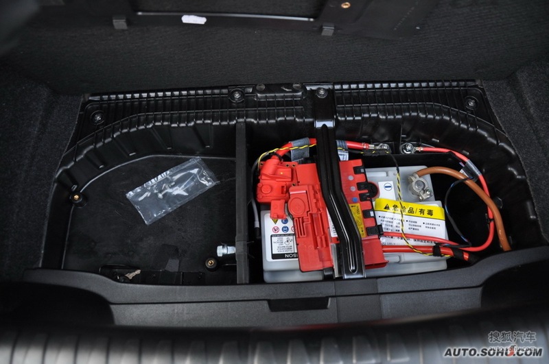 宝马进口宝马1系2010款宝马120i巧克力个性版