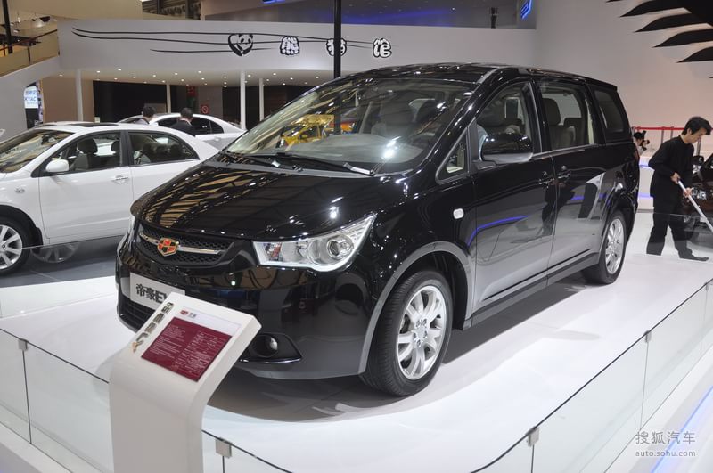 吉利帝豪吉利汽车ev8吉利帝豪ev8上海车展实拍