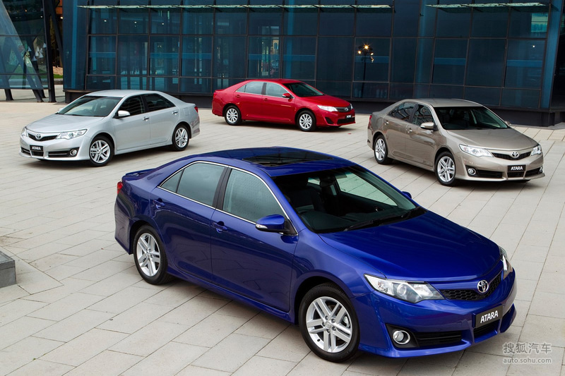 【丰田凯美瑞官方云母蓝图片g1137310】_丰田图片_搜狐汽车网