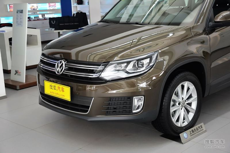 2015款大众途观1.8tsi手自一体四驱舒适版