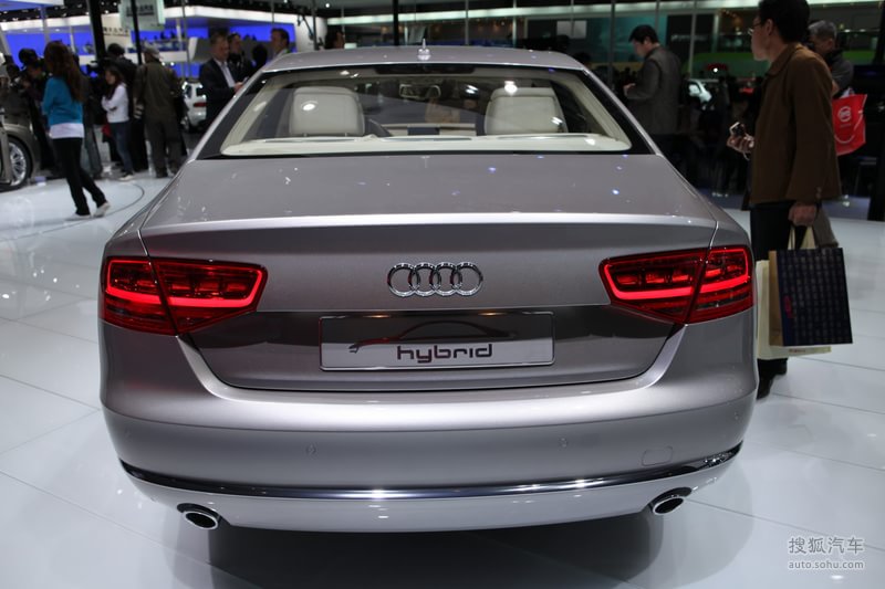 奥迪a8 hybrid车展实拍