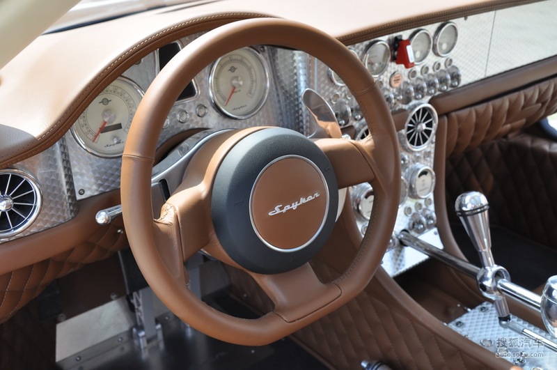 【世爵c8系列内饰图片g482618】_世爵图片_搜狐汽车网