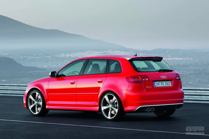 奥迪rs3
