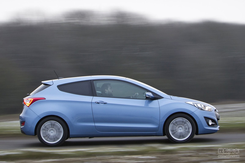 现代北京现代i302013款现代i30三门版