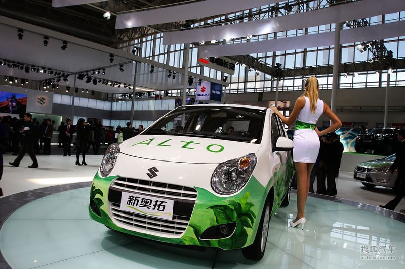 铃木长安铃木奥拓铃木奥拓车展实拍