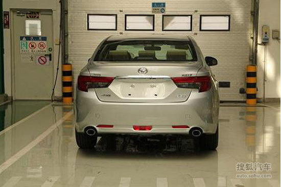 丰田新锐志谍照