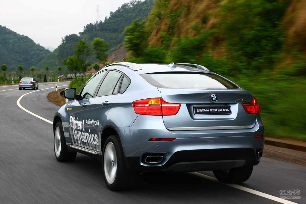 宝马x6混动