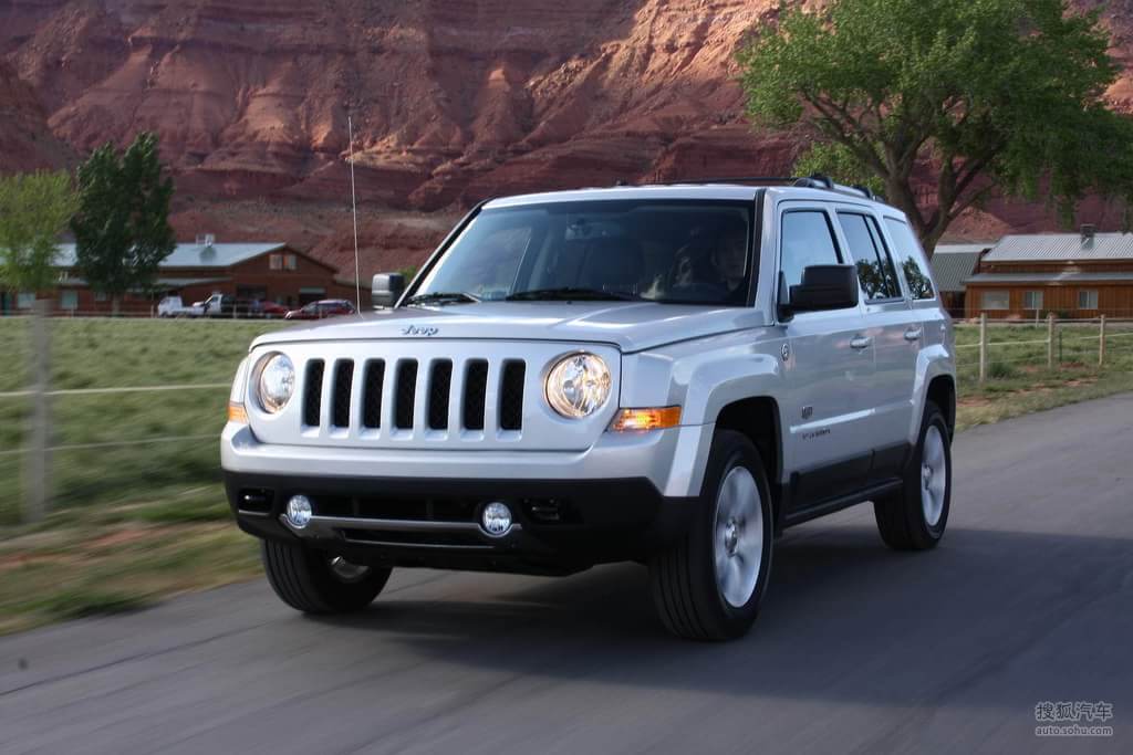 jeep吉普自由客