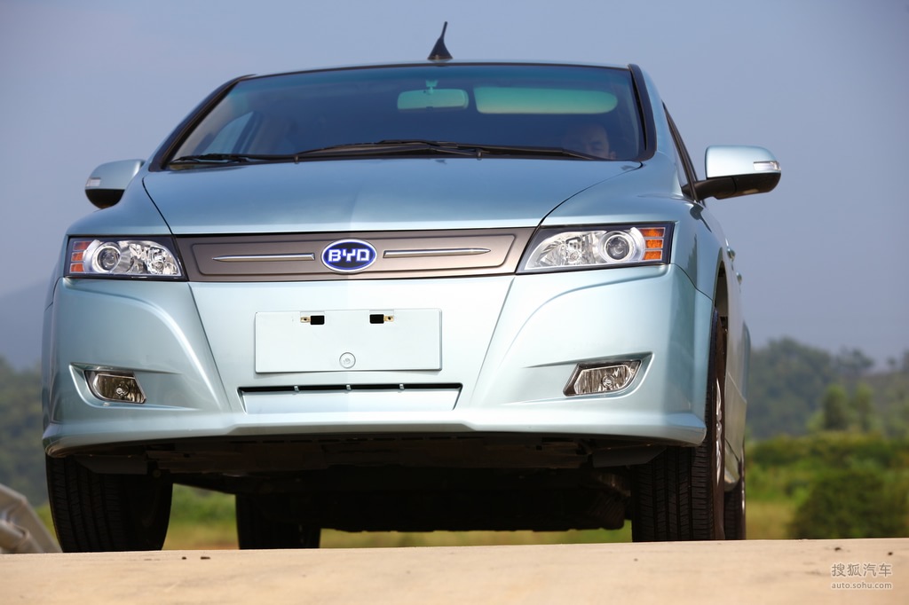 比亚迪e6先行者外观t588446图片_图库_搜狐汽车