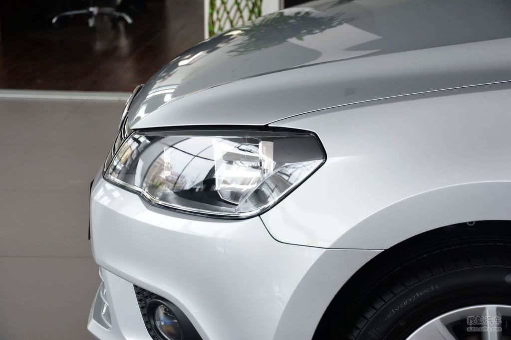 6l 自动舒适型外观闪光银高清图片m3678754】_大众高清图片_搜狐汽车