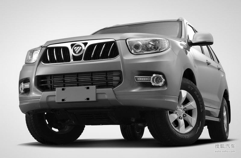 2.8t 适时四驱 福田硬派suv萨瓦纳解析