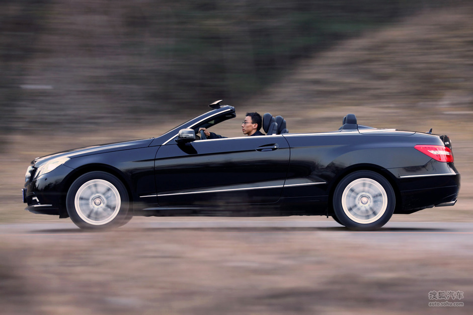 2010款奔驰e350敞篷车试驾实拍