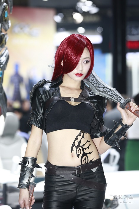 全身涂蓝cos阿凡达 裸身魔形女寂寞站台