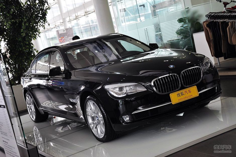 2011款宝马760li施坦威全球限量版
