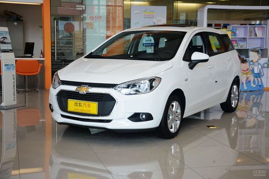 看到2018款的乐风rv,就知道这是个喜欢赶时髦的主儿,比如雪佛兰在这款