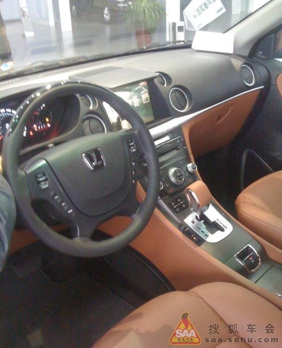 Img3744834_780.jpg